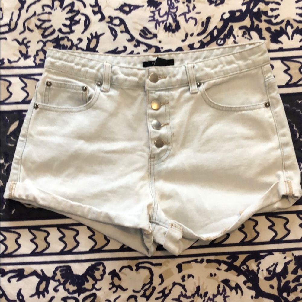 Light wash jean shorts